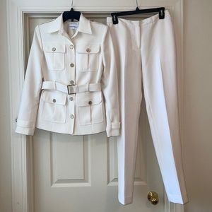 Calvin Klein Paintsuit/ Off White/ Size 4